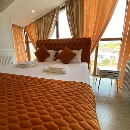 Ami Residence Bucharest Airport&Therme&Parking أوتوبين المظهر الخارجي الصورة