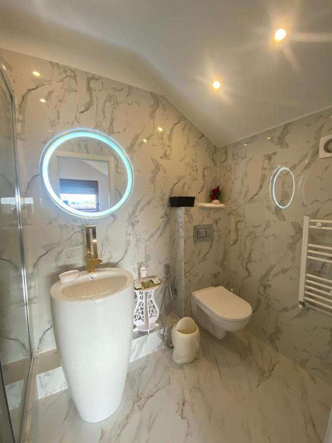 Ami Residence Bucharest Airport&Therme&Parking أوتوبين المظهر الخارجي الصورة