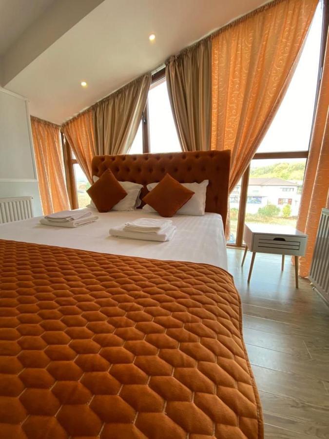 Ami Residence Bucharest Airport&Therme&Parking أوتوبين المظهر الخارجي الصورة