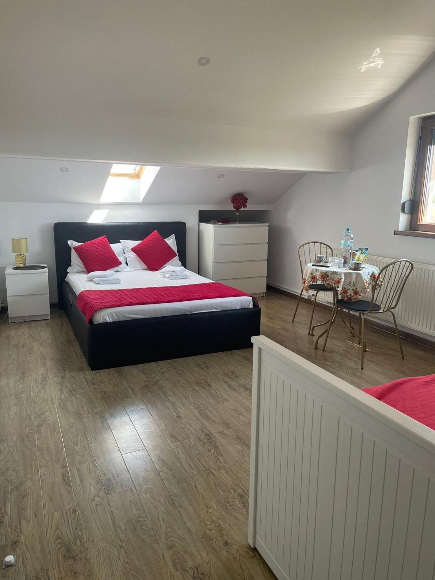 Ami Residence Bucharest Airport&Therme&Parking أوتوبين المظهر الخارجي الصورة